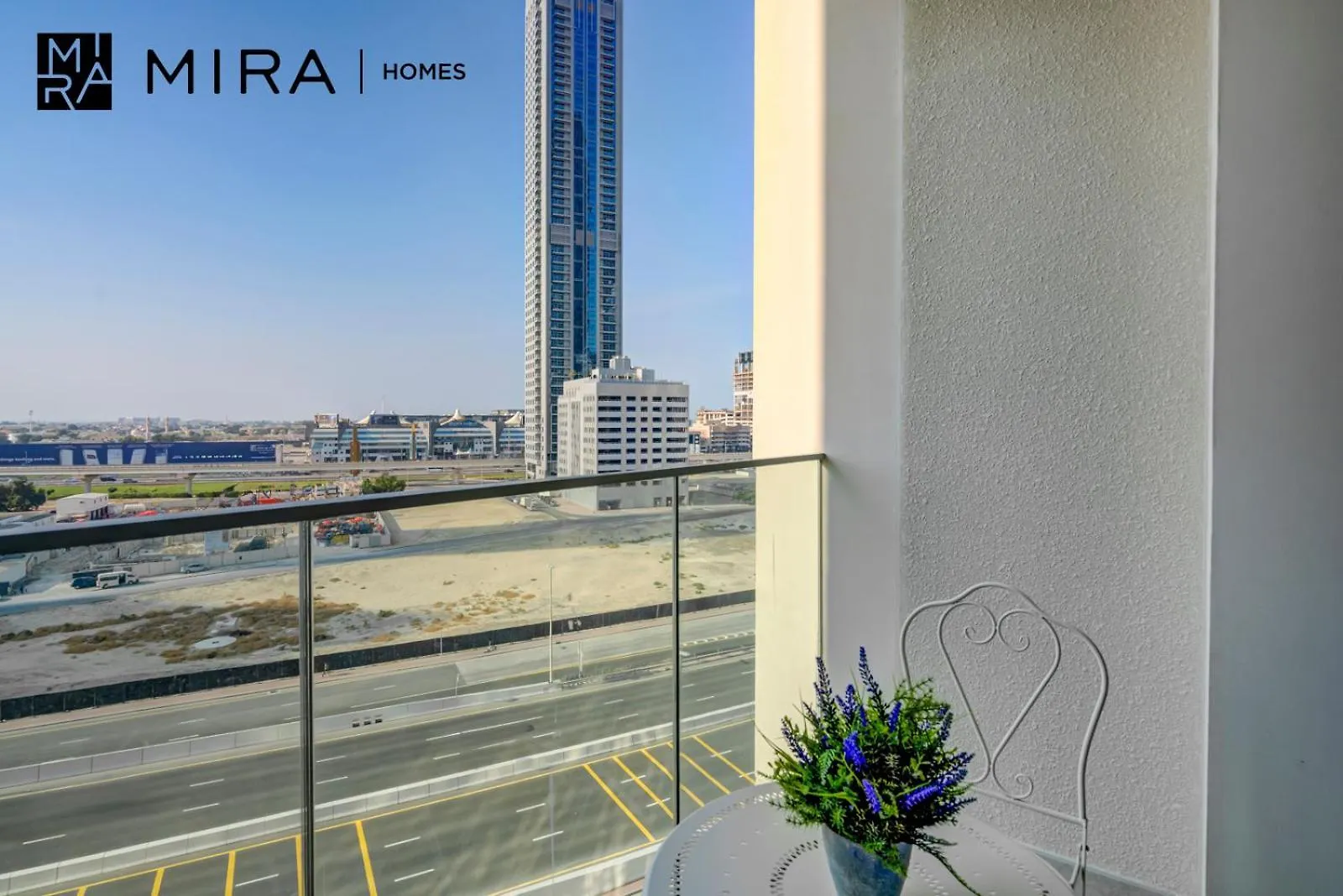 Mira Holiday Homes - Newly 1 Bedroom In Downtown Dubai Apartment
