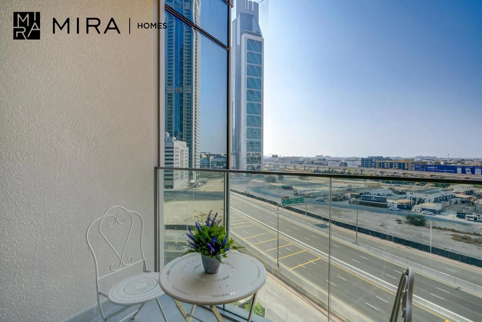 Mira Holiday Homes - Newly 1 Bedroom In Downtown Dubai Apartment